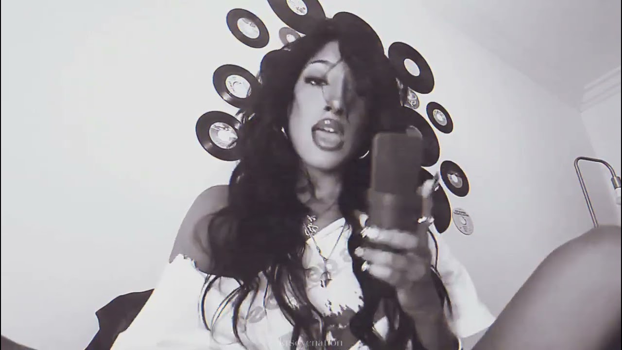 Gabriela Acoustic by Lara Raj 🎶