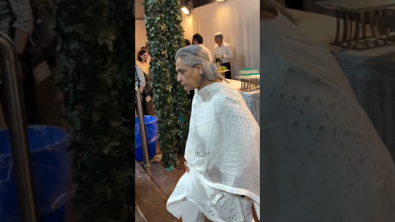 Jaya Bachchan and Asha Parekh are very upset with Sridevi's daughter Janhvi Kapoor