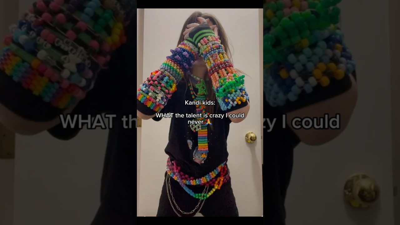 Must-Have School Styles Soon 🫶