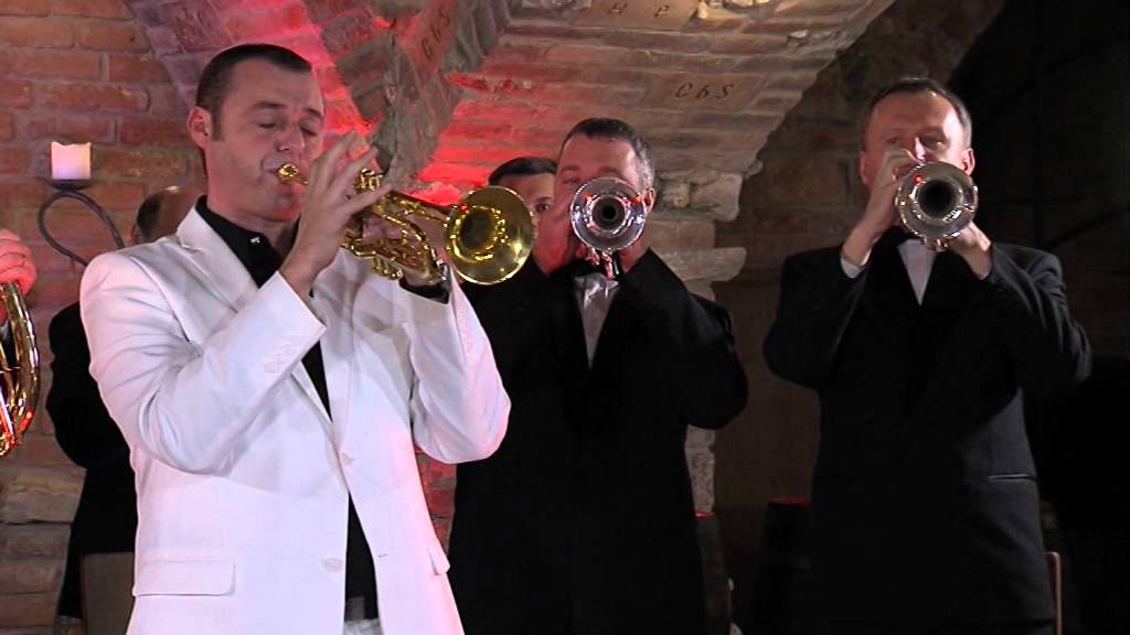 Vlado Kumpan - Hard to Say I'm Sorry