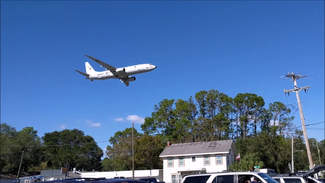 P-8 Poseidon Super Low Flyby