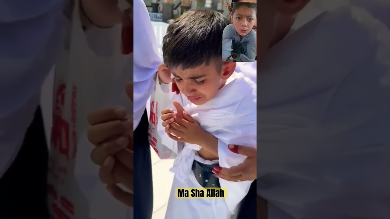 Mashallah! Lucky Child on Hajj 🙏