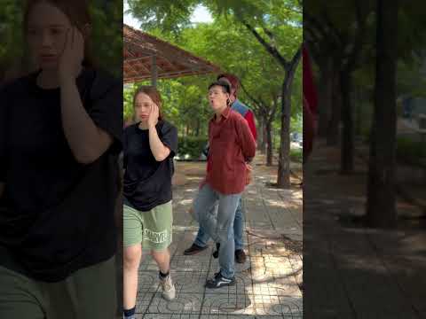 Find something else to do. #HanhLamofficial #Shortyoutube #kindness #help #heroic #respect #action