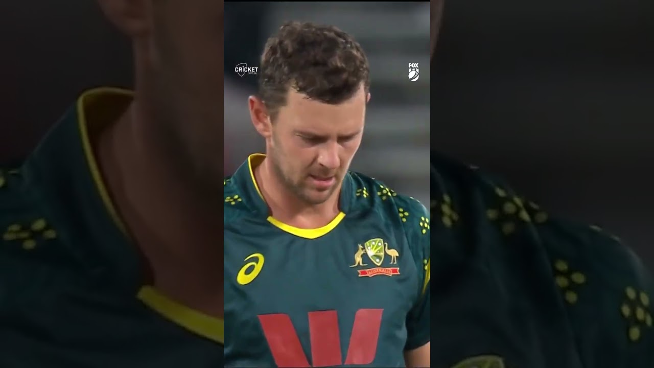 Suryakumar Yadav's Amazing Dodge vs Hazlewood 😱