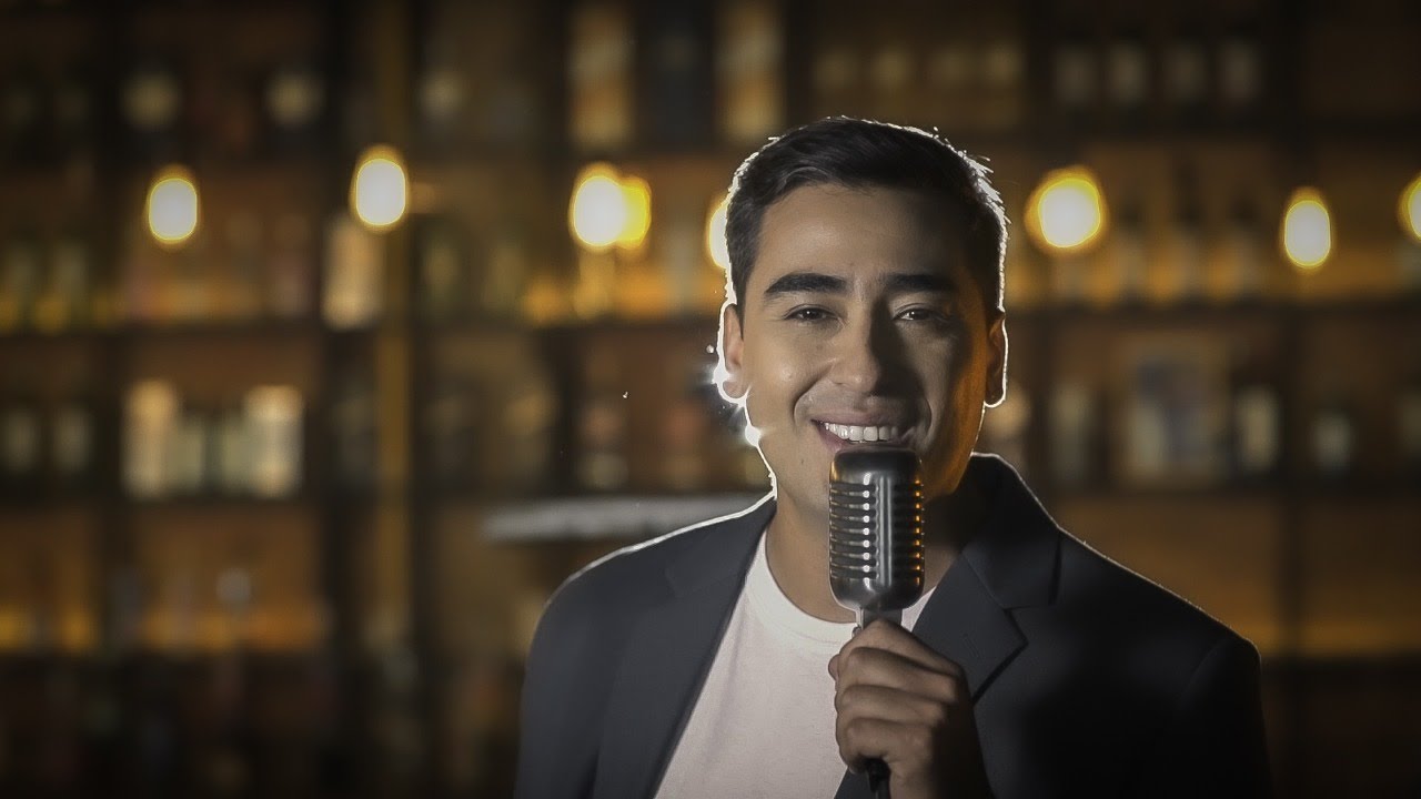 Universo Paralelo - Gaby Morales