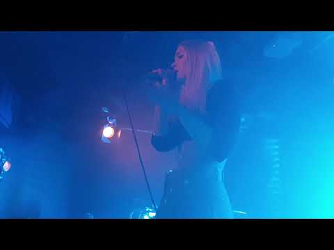 Mike Perry ft. SHY Martin - The Ocean