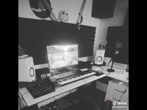 Phobia Isaac Alabas (Chabaka Net Prod) [EXTRAIT]