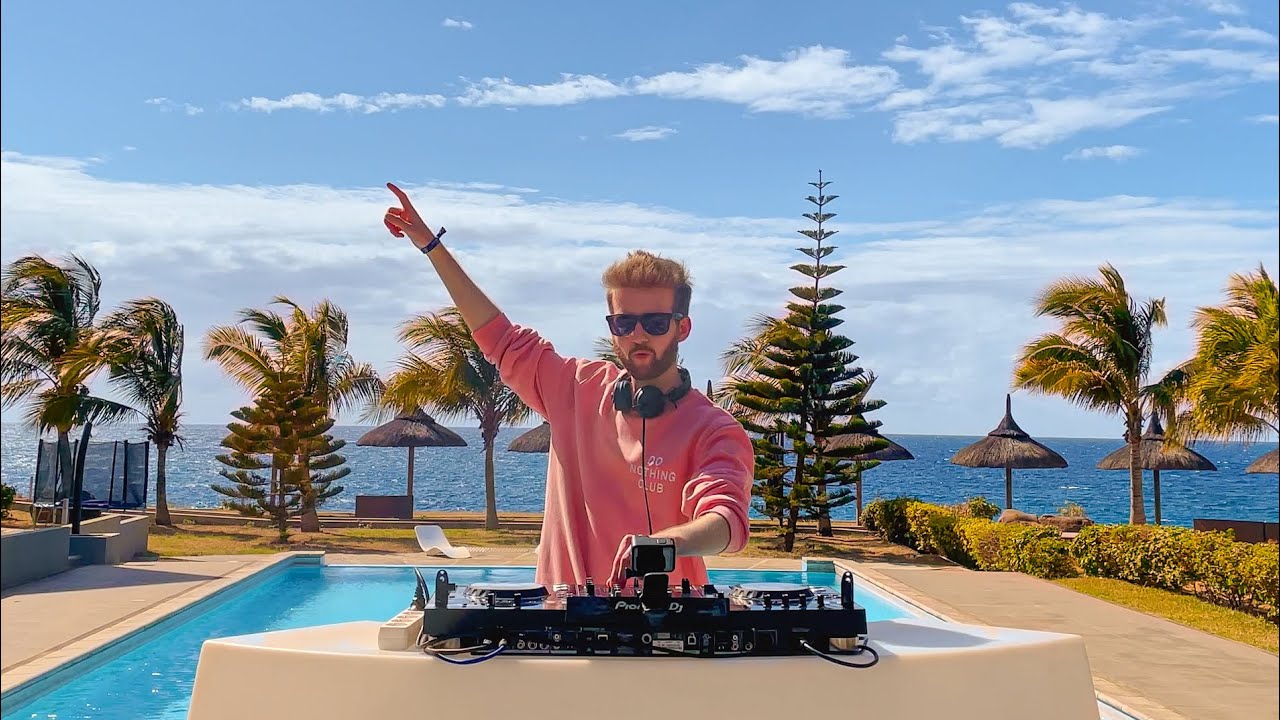 Escape to Paradise: Tropical Island Summer Deep House Mix 🌴