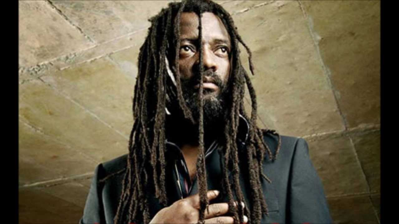Lucky Dube - The Other Side [Lyrics] | Deep Meaning & Bilingual (EN/FR) 🎶