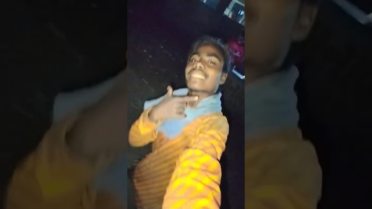 हंसते हुए प्यार भरी बातों का जश्न 💖