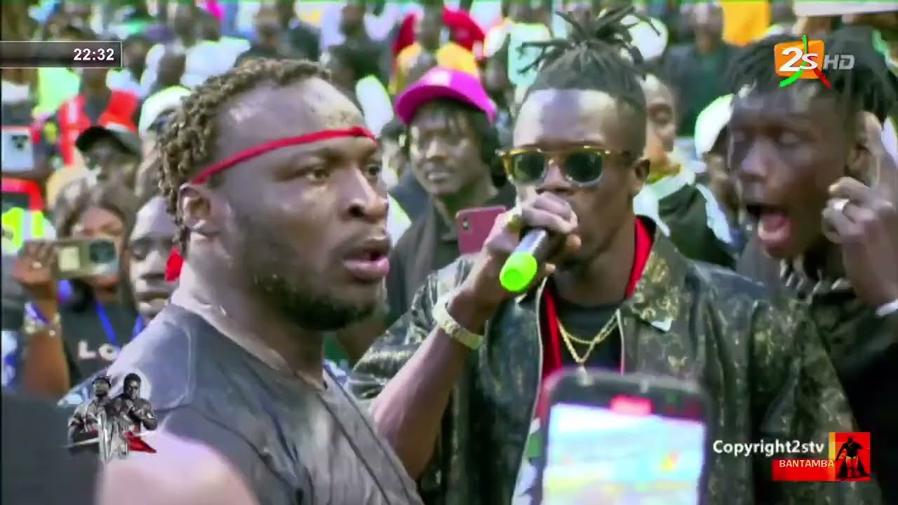 Toussama Baldé en duel contre Franc 🥊