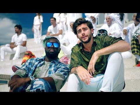 GIMS ft. Alvaro Soler - Lo Mismo (Official Clip) 🎶