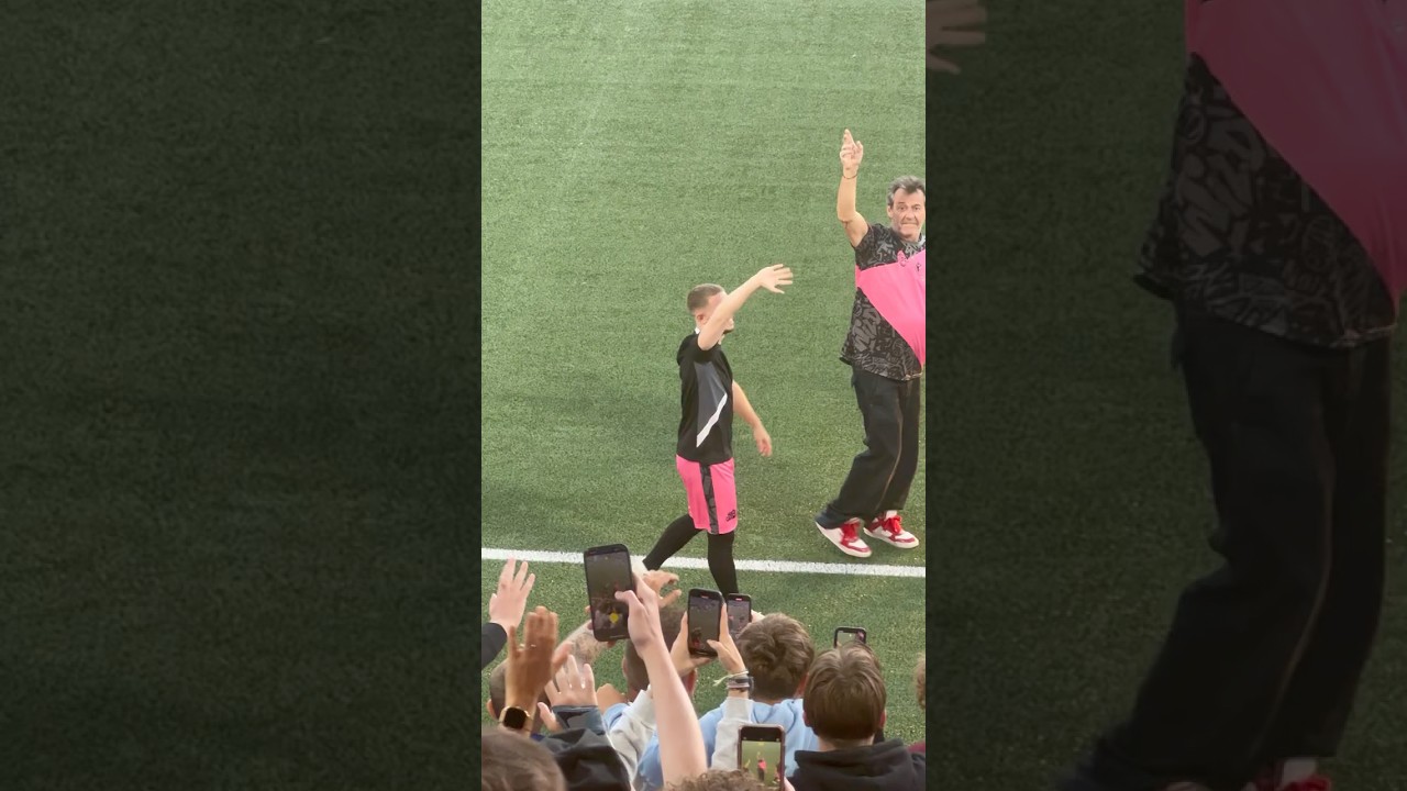 Spectacle à Lausanne : Michou enflamme le match de gala ! 🤩