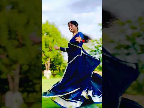 Shakira - Waka Waka (This Time for Africa) (The Official 2010 FIFA World Cup⢠Song) #africanstars