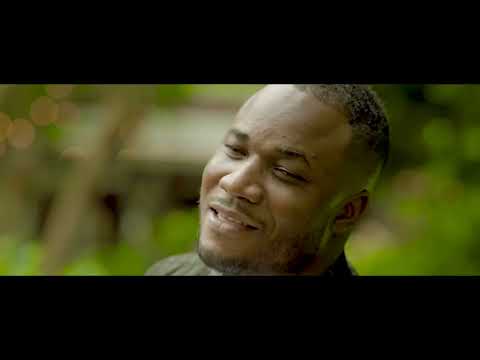Michel Bakenda : Identité  Feat Exaucé Kafuti ( clip officiel)