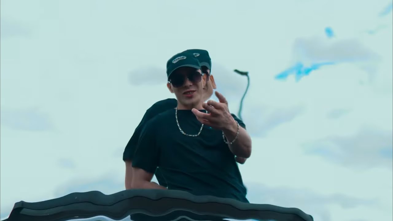 SPOT - Straight From The Estate 🎶