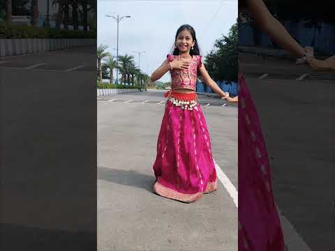 Jhumka Gira Re Bareilly ki Bajar mein#trending #song #viral #dance #radhika #ytshorts