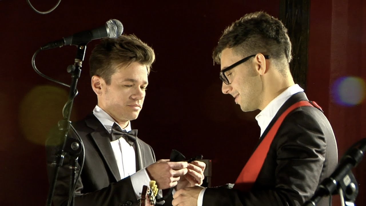 Behind the Scenes of Fun.'s Hit 'We Are Young' ft. Janelle Monáe 🎬