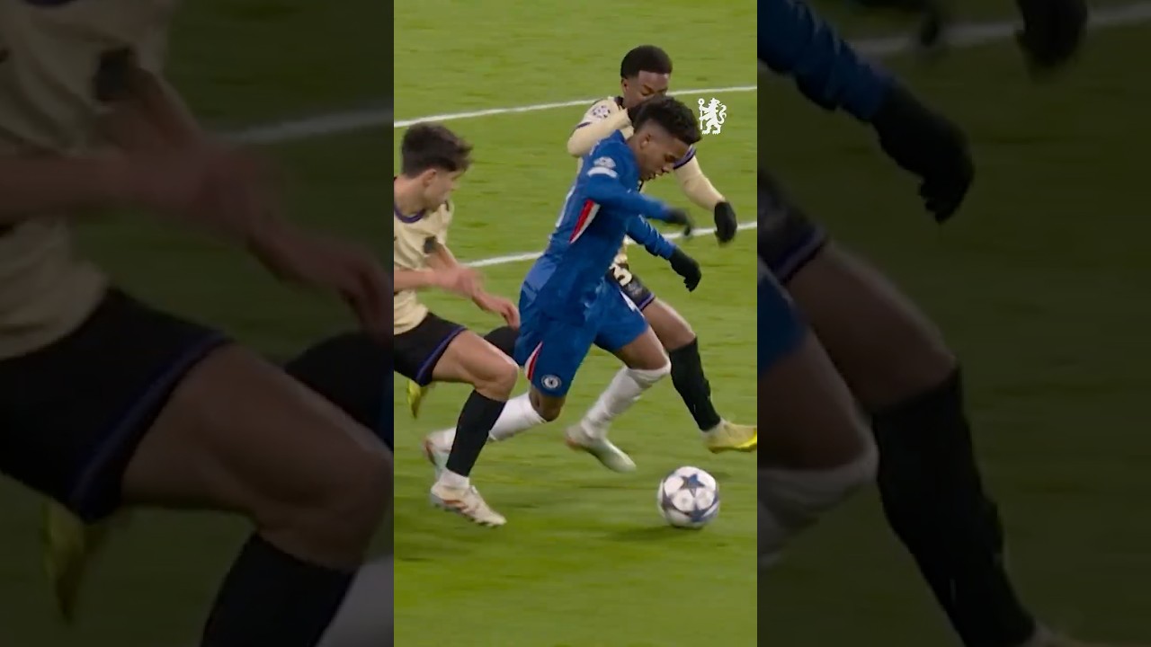 ESTÊVÃO Wonderkid's Amazing Goal vs Barcelona 🇧🇷