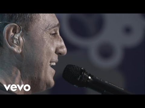 Franco de Vita - Mira Más Allá (Live Performance)
