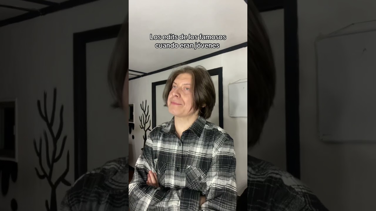 Famosos Jóvenes: Antes y Después ✨