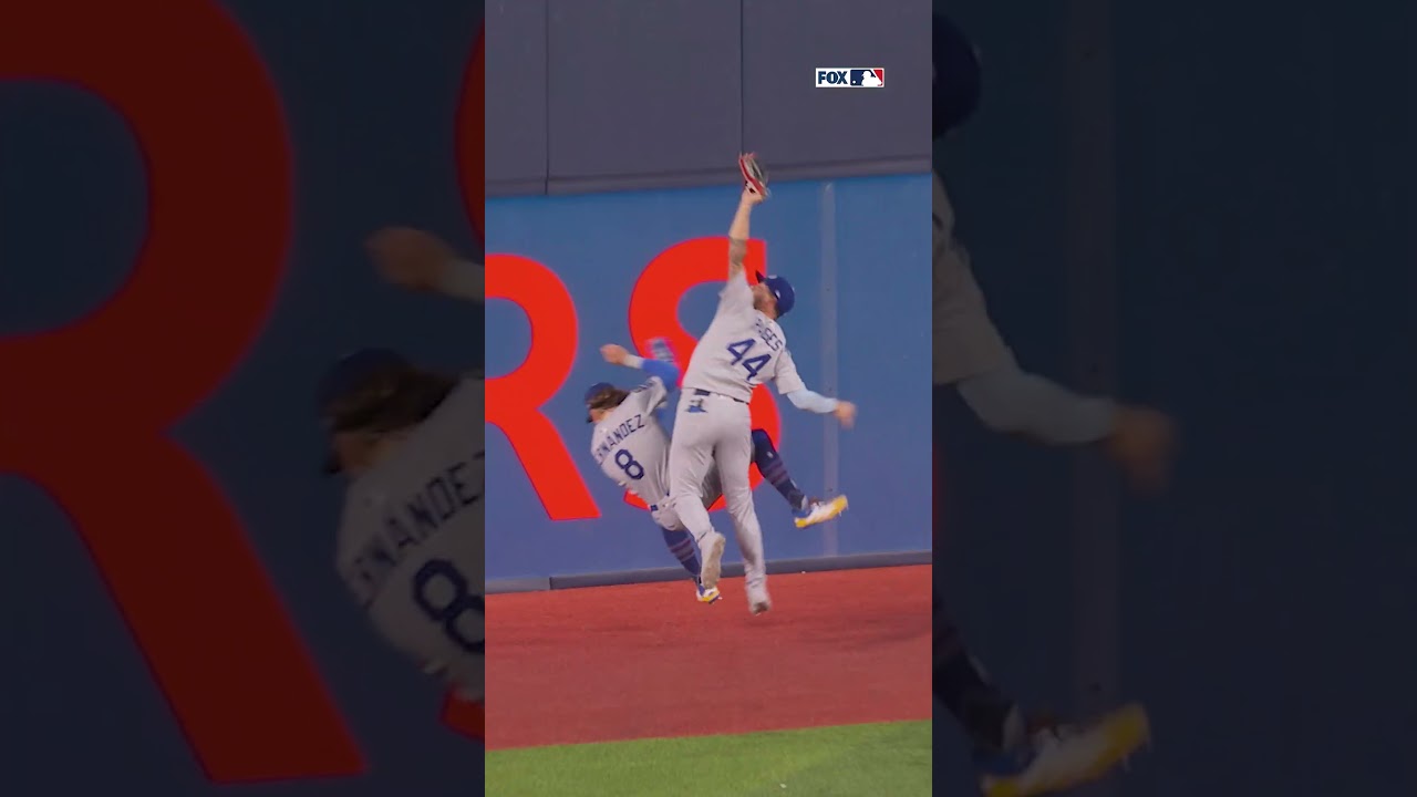 Crucial Catch by Andy Pages in Game 7