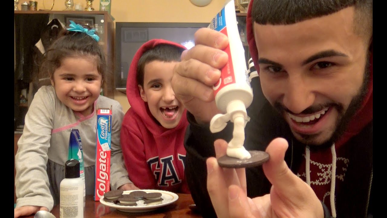 Oreos Prank with Toothpaste, Shampoo & Face Wash! 😱