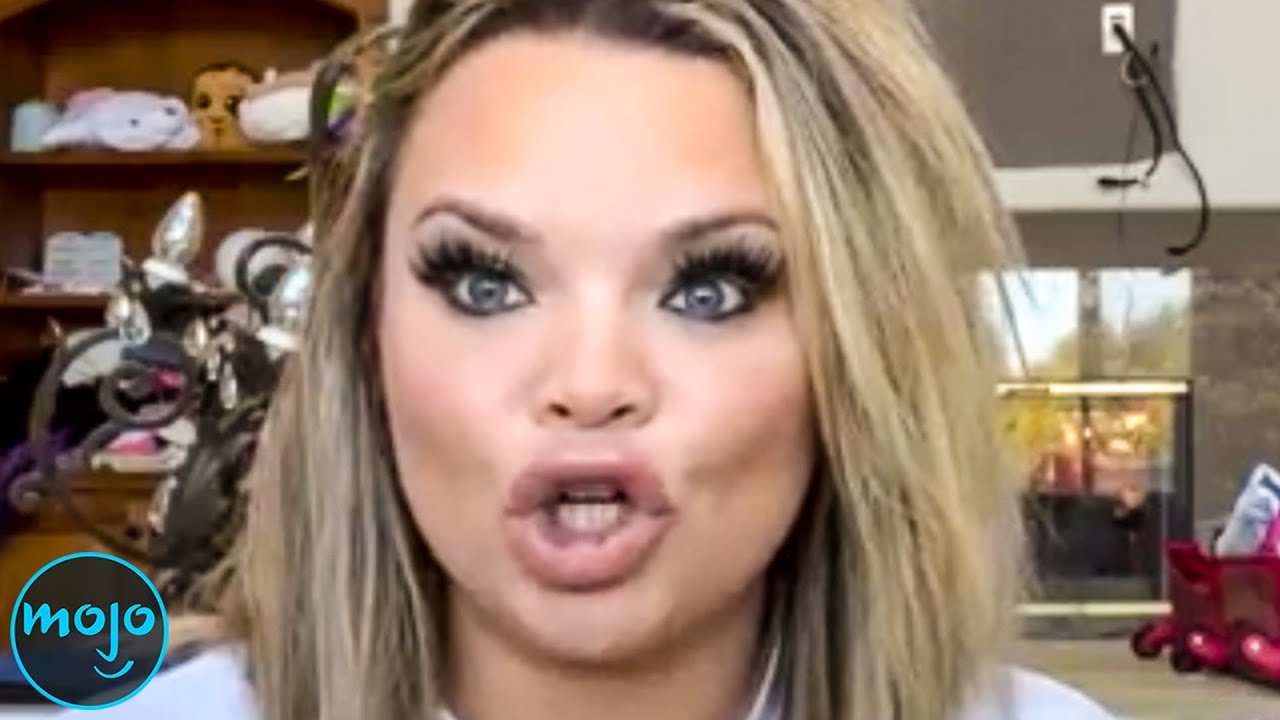 10 Outrageously Disconnected YouTuber Moments