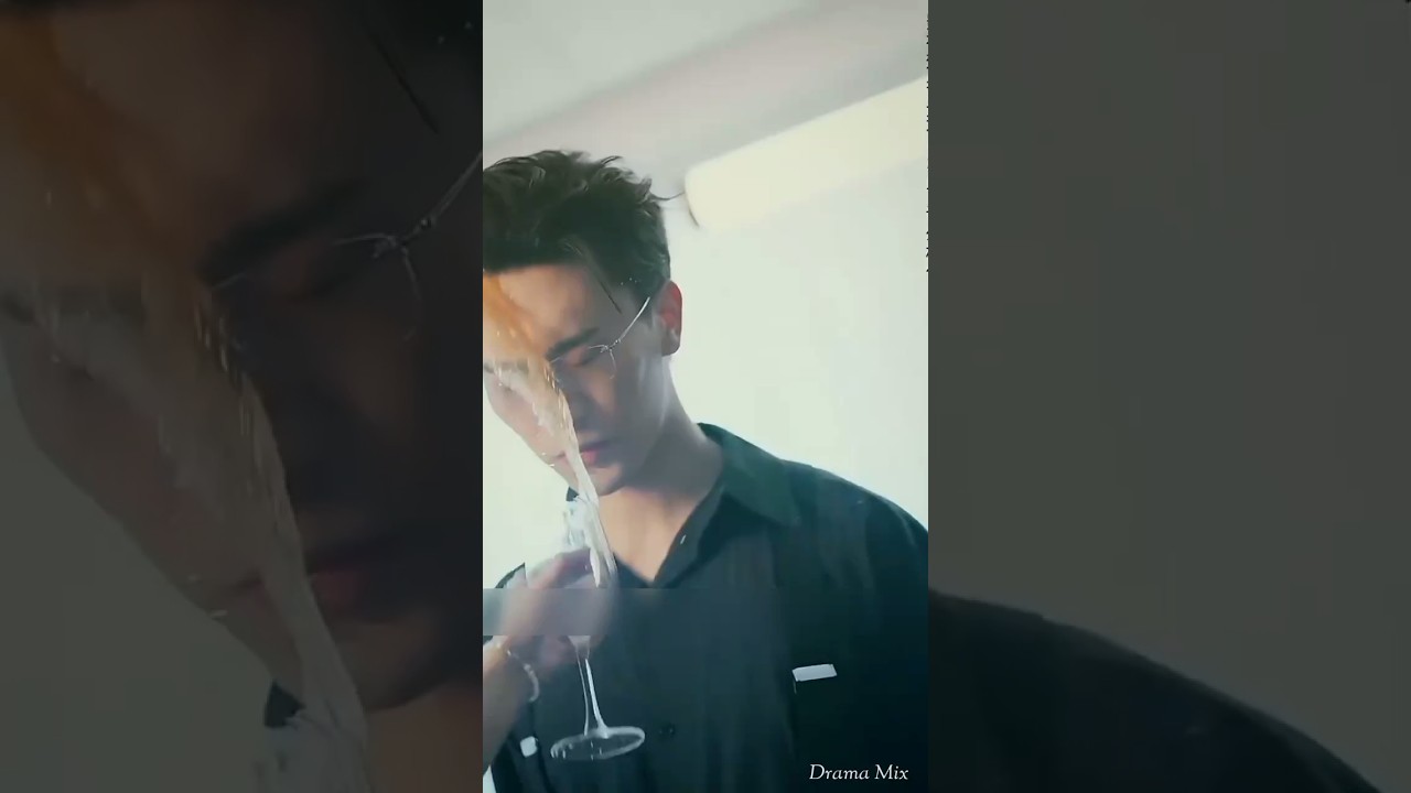 CEO Protects Her in Intense Chinese Drama 💼✨