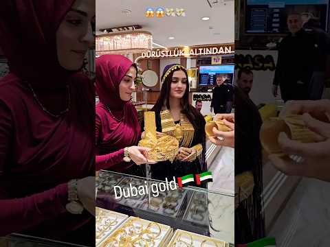 Dubai Gold π¦πͺπ₯°π«Ά#dubai #gold #uae #shorts #burjkhalifa #travel