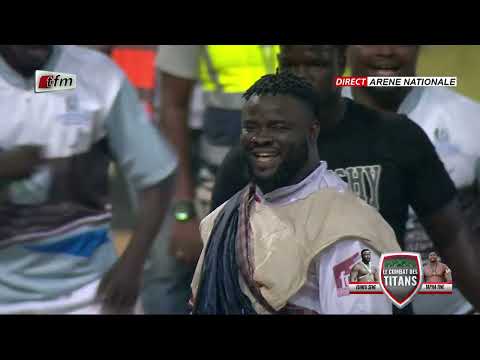 Touss Eumeu Sène lors de son combat contre Tapha Tine