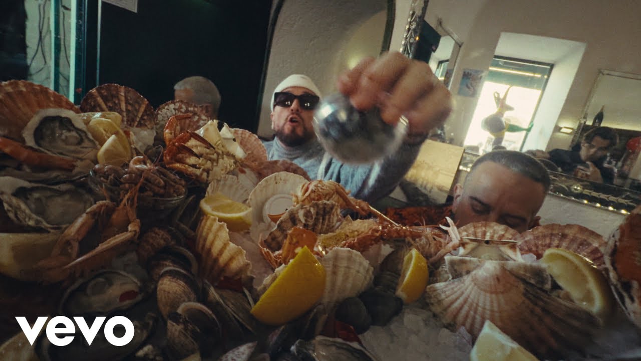 Guè - Vibe & Listen to 'Tropico Del Capricorno' 🎶