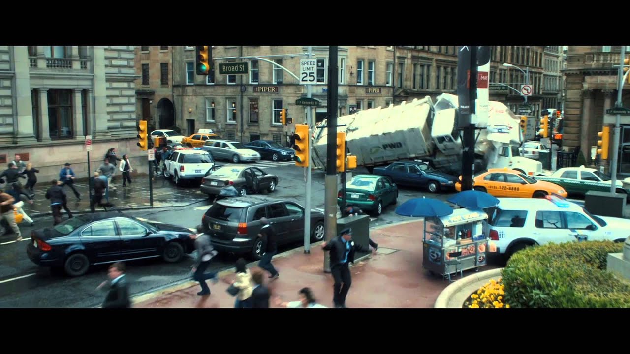 World War Z: Philadelphia Clip with Brad Pitt