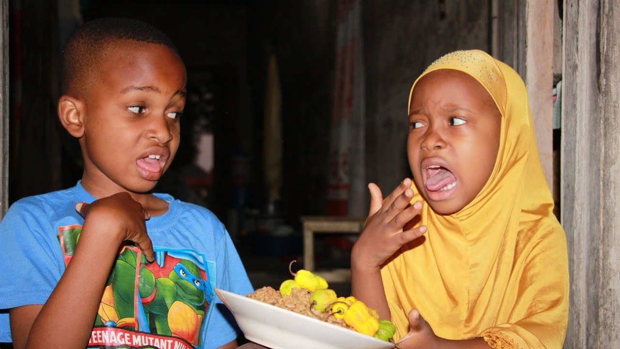 Maajabu Ya Dogo Sele na Mtoto Asma 🎶