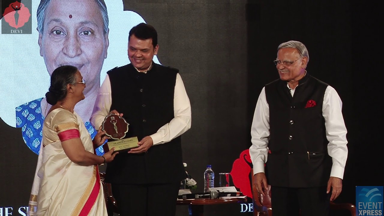 Devi Awards Mumbai 2017: Celebrating 12 Inspiring Women 🌟