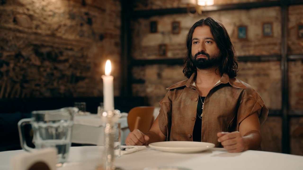 Koray Avcı - Çivi Çiviyi Söker (Official Video) 4K