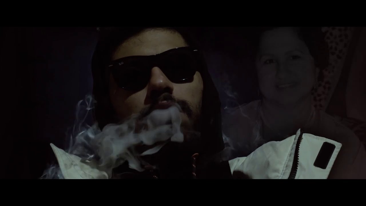 Découvrez 'Mghayer' par ElGrandeToto, le 3ème extrait de l'album 'CAMELEON' 🎶