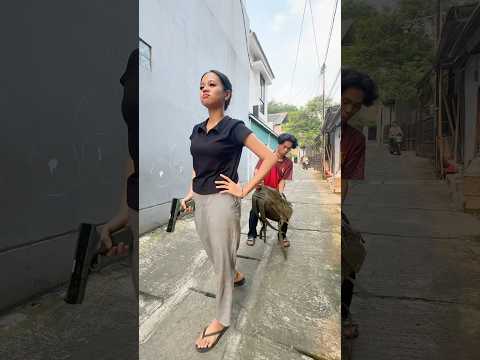 Akibat nekat mencuri tas cewe bersenjata😱‼️ #drama #lucu #short #comedy #movingtolive #ichaltkd