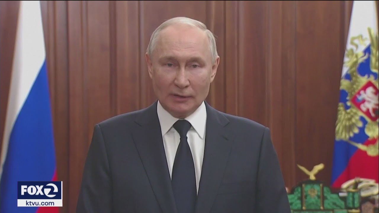 Putin Denounces Rebel Plot, Faces Threat from Former Ally