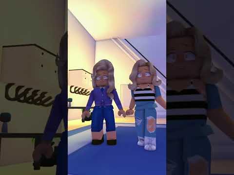 Mom gets EXPOSED in 4K…😏😂