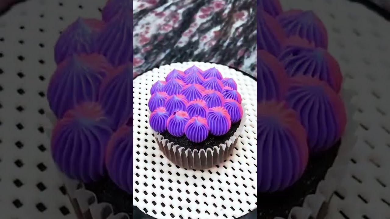 3 Easy Cupcake Decorating Techniques with 1 Piping Tip 🍰
