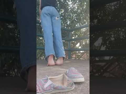 10 feet #shorts #feet #barefoot #soles #toes #dirty #ignore