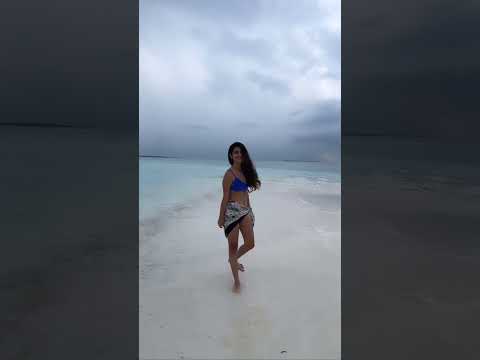 Priya Varrier enjoying her Maldives vacation 😍🎉 | Pickyourtrail with us #shorts #priyavarrier