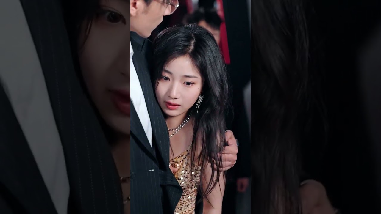 He Just Couldn't Ignore Her 🥹