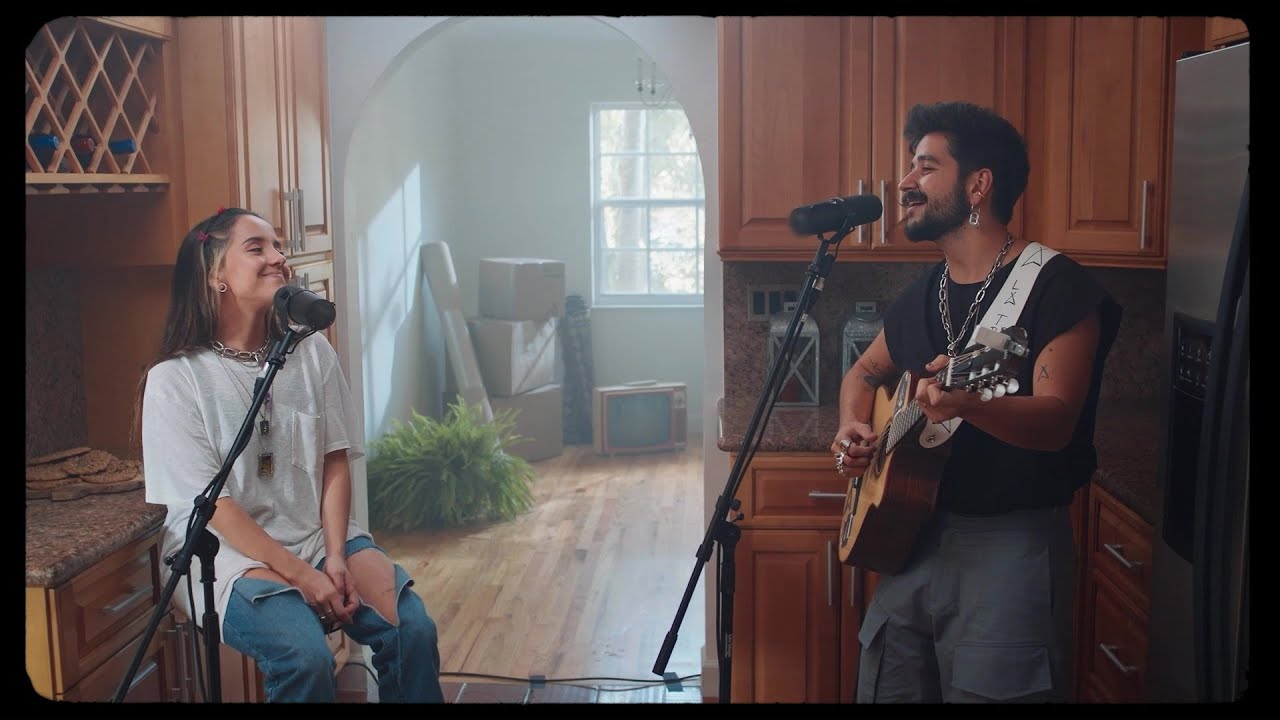 Camilo & Evaluna Montaner Perform 'Por Primera Vez' Live 🎶