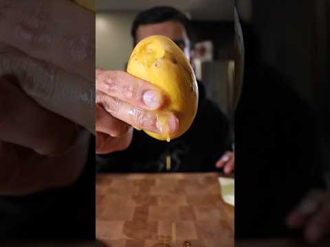 Is this the BEST MANGO on Earth? (Pakistani Chaunsa)