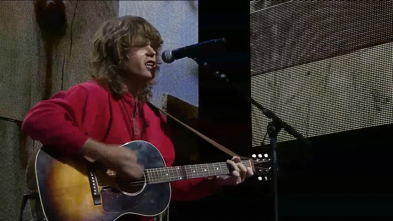 Jesse Welles Performs at Farm Aid 2024 🎶