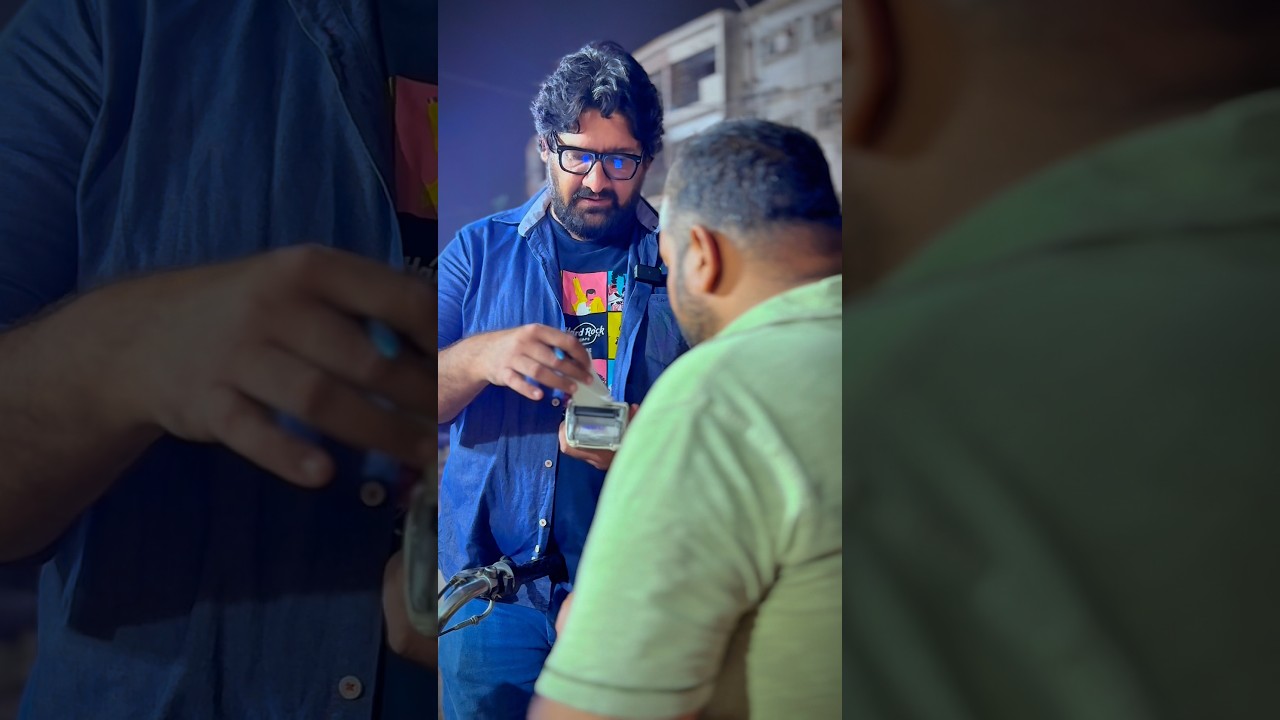 E Challan Aa Gaya! π Hilarious Babar Comedy at Karachi Dhaba