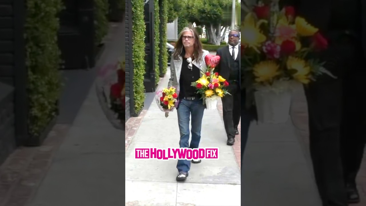 Steven Tyler Celebrates Grandchild with Flowers 🌸