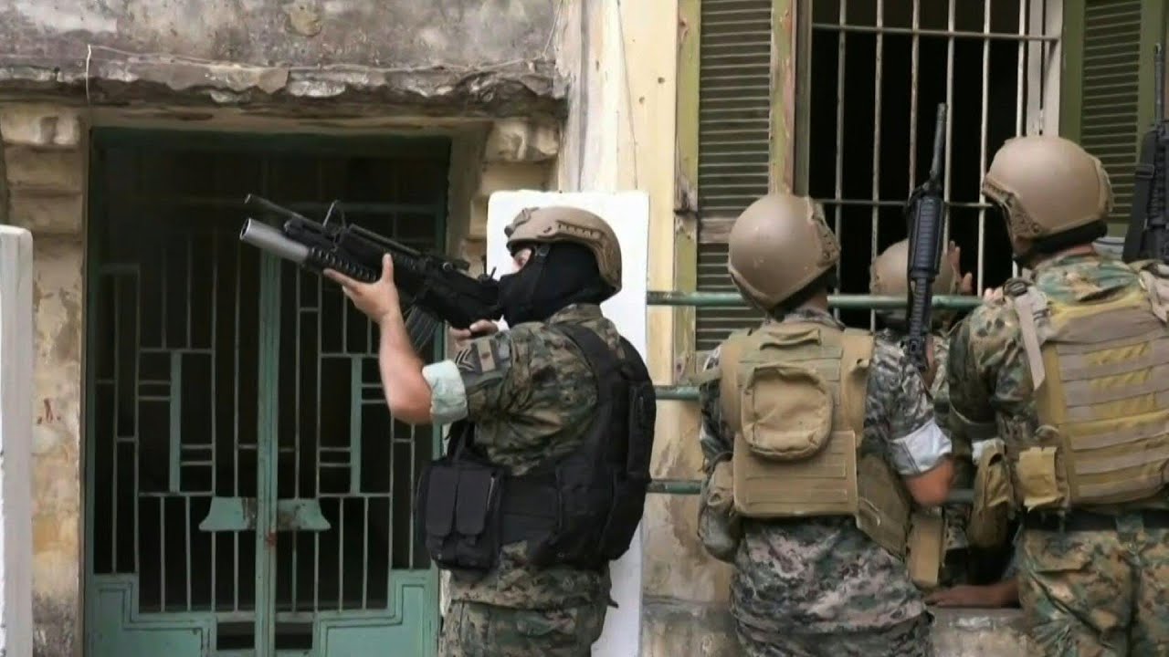 Lebanese army mobilise in the streets of Beirut as gunshots heard following protest | AFP